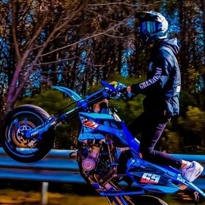 Meet your Posher, Richard